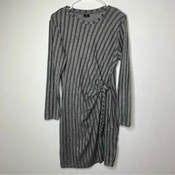 Esmara Womens Gray Striped Twist Front Sweater Dress Size M Long Sleeve Knit - Picture 1 of 9